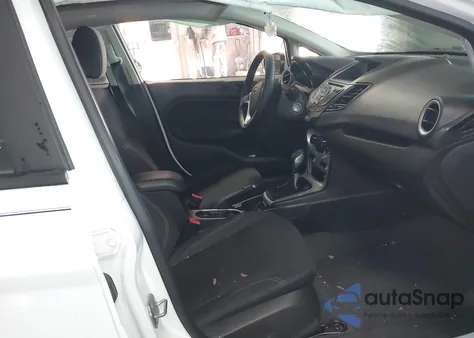 2018 Ford Fiesta Se z USA, uszkodzony, nr VIN 3FADP4BJ8JM126850